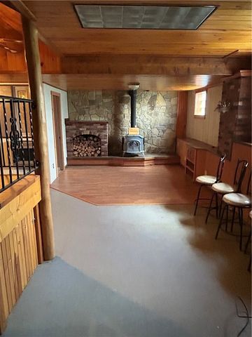 1275 Swede Hill Rd, Hempfield Twp, PA 15601