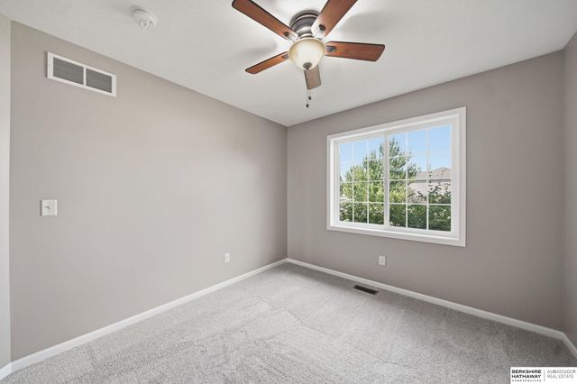 710 N 95th Street, Lincoln, NE 68505