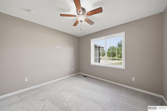 710 N 95th Street, Lincoln, NE 68505