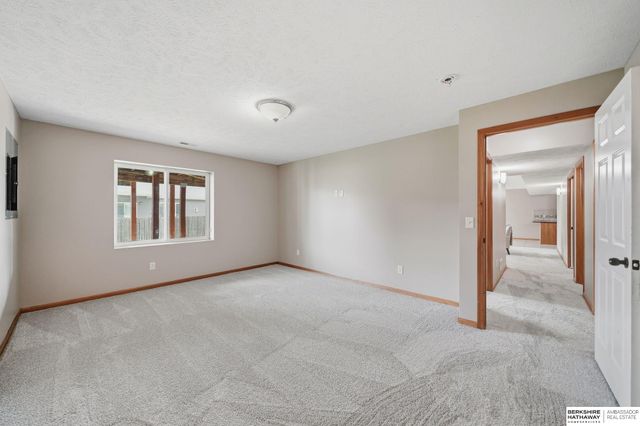 710 N 95th Street, Lincoln, NE 68505