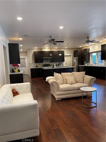 17183 Sunburst, Sherwood Forest, CA 91325