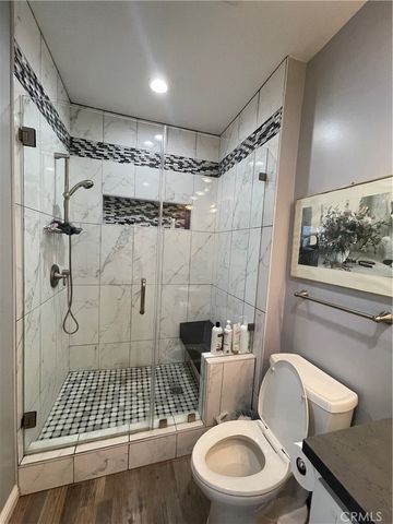 17183 Sunburst, Sherwood Forest, CA 91325