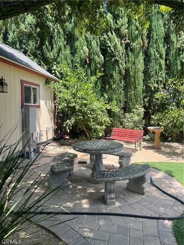 17183 Sunburst, Sherwood Forest, CA 91325