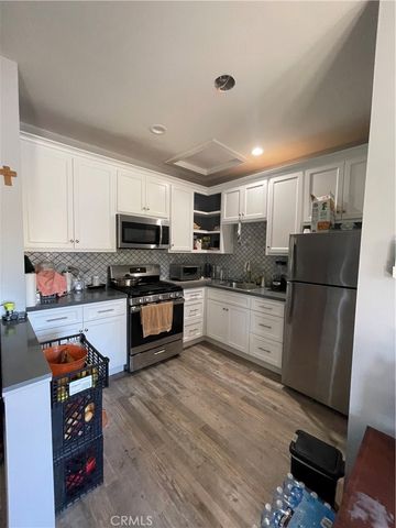 17183 Sunburst, Sherwood Forest, CA 91325