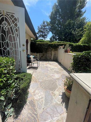 17183 Sunburst, Sherwood Forest, CA 91325