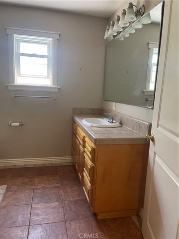17183 Sunburst, Sherwood Forest, CA 91325