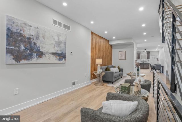 2551 SALMON ST, Philadelphia, PA 19125