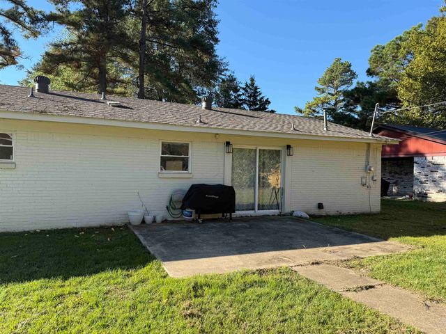 212 Devine Street, Tuckerman, AR 72473