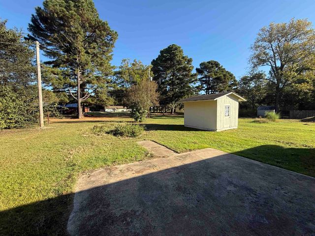 212 Devine Street, Tuckerman, AR 72473