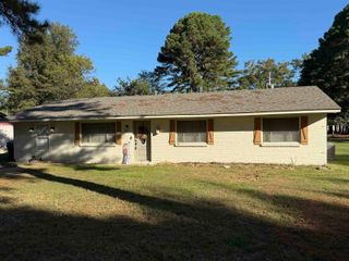 212 Devine Street, Tuckerman, AR 72473