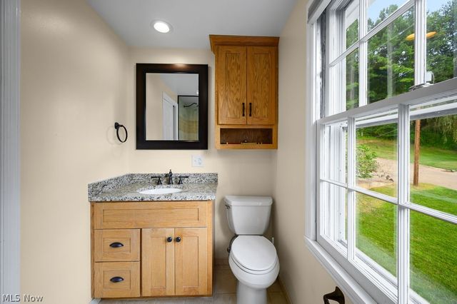 1007 49th Street, Vienna, WV 26105