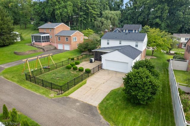 1007 49th Street, Vienna, WV 26105