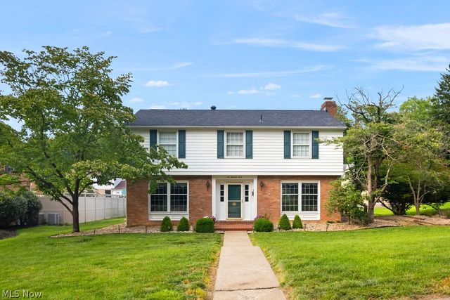 1007 49th Street, Vienna, WV 26105