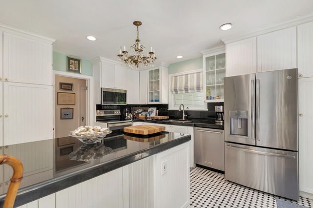 333 MONCEAUX Road, West Palm Beach, FL 33405