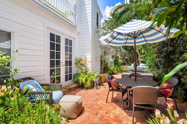 333 MONCEAUX Road, West Palm Beach, FL 33405