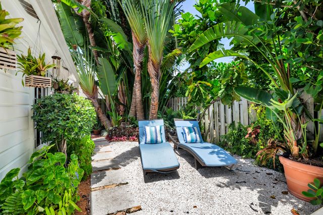 333 MONCEAUX Road, West Palm Beach, FL 33405