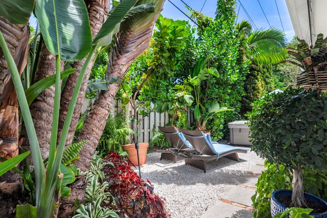 333 MONCEAUX Road, West Palm Beach, FL 33405