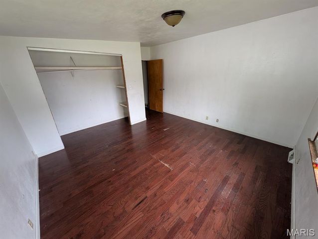 34 Wilshire Drive, Fairview Heights, IL 62208