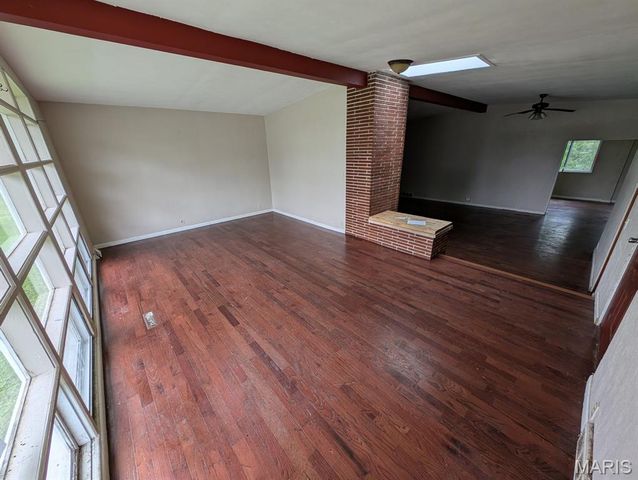 34 Wilshire Drive, Fairview Heights, IL 62208