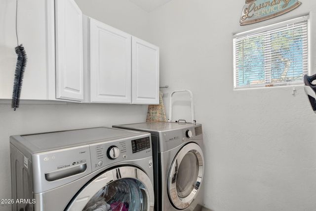 1557 W GREASEWOOD Street, Apache Junction, AZ 85120