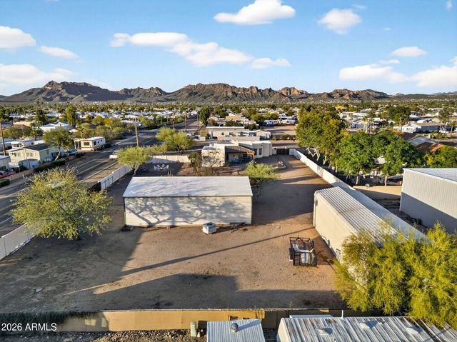 1557 W GREASEWOOD Street, Apache Junction, AZ 85120
