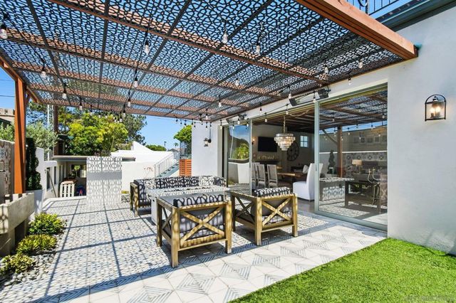 1664 Guizot St, San Diego, CA 92107