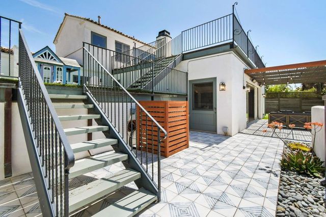 1664 Guizot St, San Diego, CA 92107
