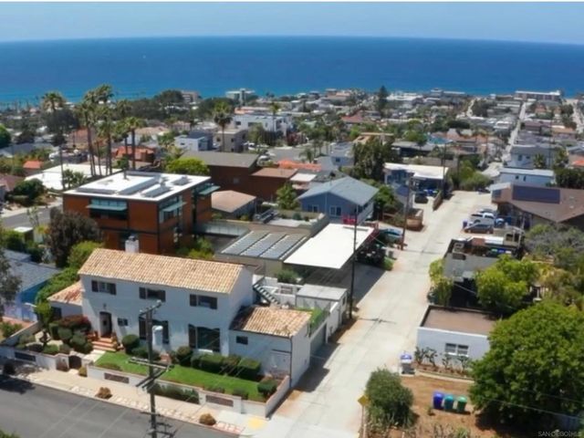 1664 Guizot St, San Diego, CA 92107