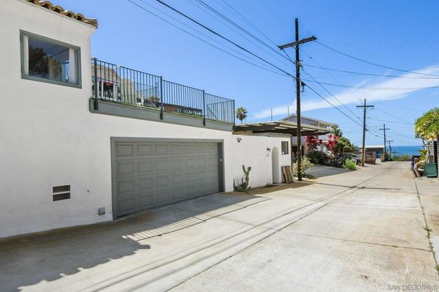 1664 Guizot St, San Diego, CA 92107