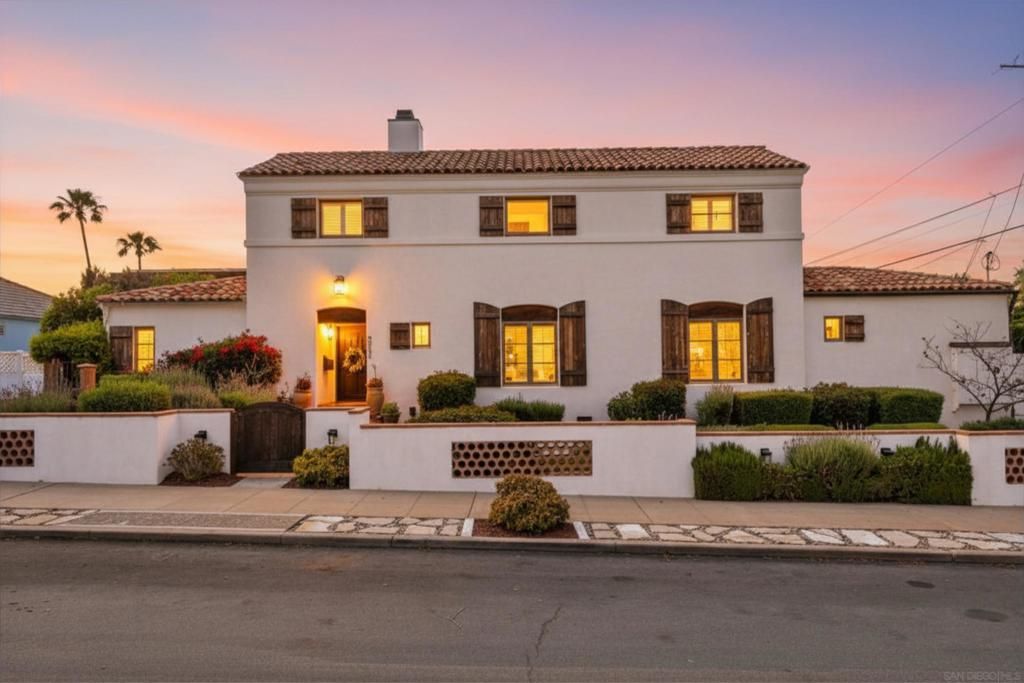 1664 Guizot St, San Diego, CA 92107