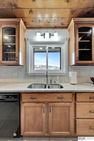 5009 CR 39 County Road, Fort Calhoun, NE 68023