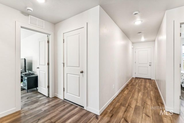 2814 S Mossy Forest Ave, Nampa, ID 83686