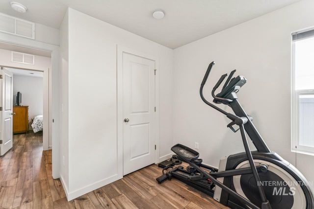 2814 S Mossy Forest Ave, Nampa, ID 83686