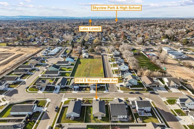 2814 S Mossy Forest Ave, Nampa, ID 83686