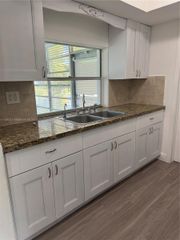 2985 NW 69th Ave, Sunrise, FL 33313