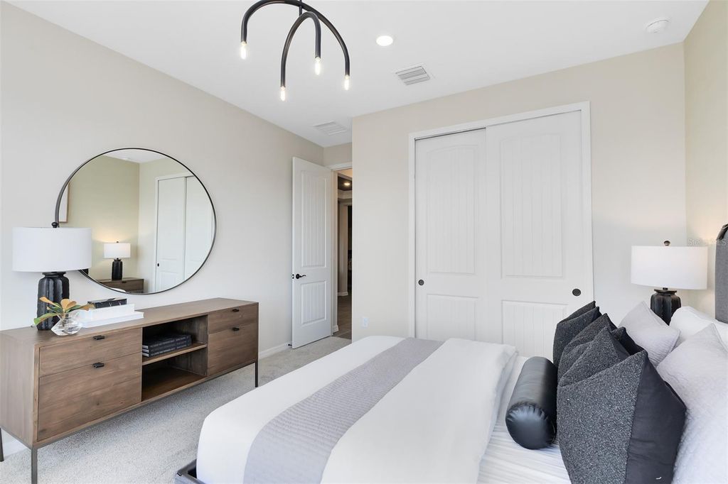 Image 4 of property listing at 6964 ROSY SKY AVENUE, Orlando, FL 32829