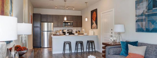 3530 West 12th Street 6114, Houston, TX 77008