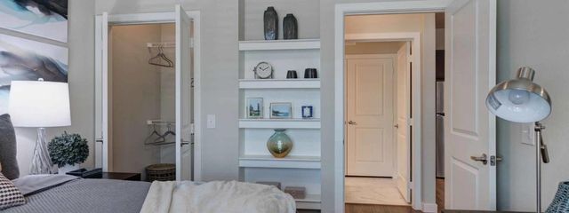 3530 West 12th Street 6114, Houston, TX 77008