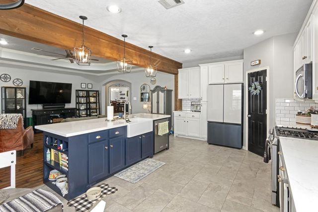 2209 Lisa Lane, Deer Park, TX 77536