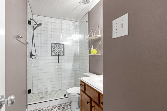 2209 Lisa Lane, Deer Park, TX 77536