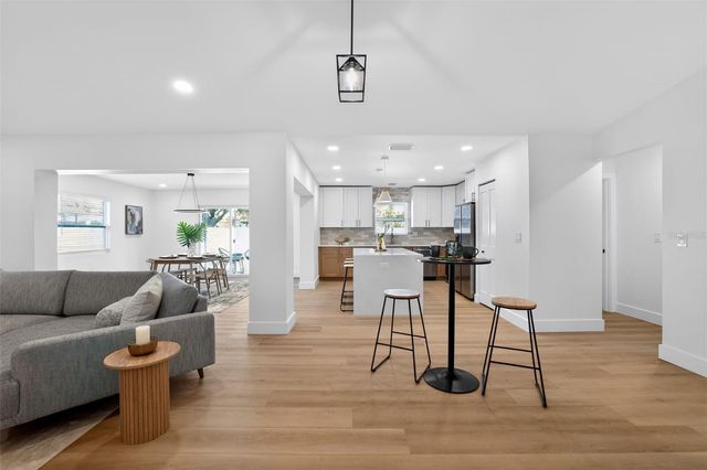 10203 57TH WAY N, Pinellas Park, FL 33782