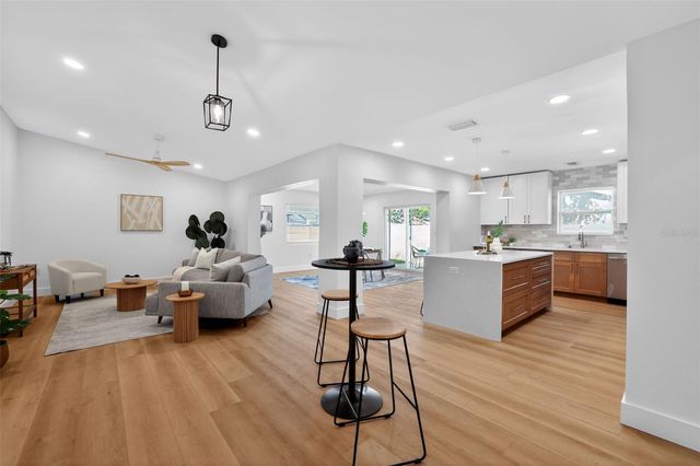 10203 57TH WAY N, Pinellas Park, FL 33782