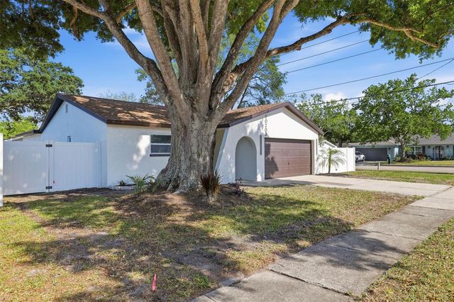10203 57TH WAY N, Pinellas Park, FL 33782