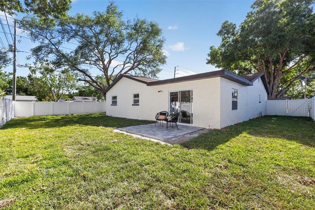 10203 57TH WAY N, Pinellas Park, FL 33782