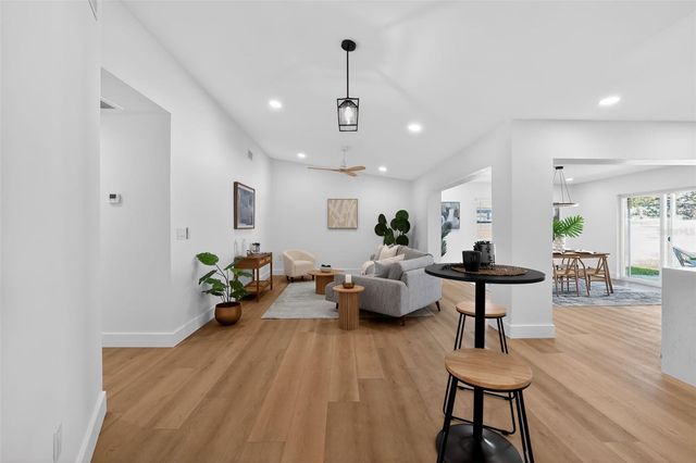 10203 57TH WAY N, Pinellas Park, FL 33782