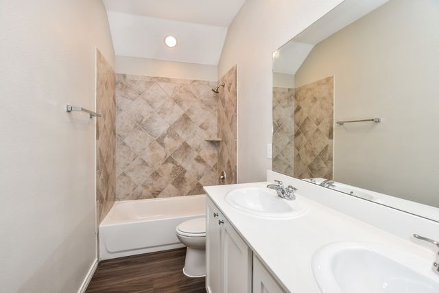 808 Fredericktown Drive, Fate, TX 75189