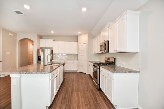 808 Fredericktown Drive, Fate, TX 75189