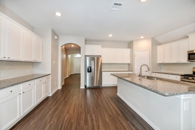 808 Fredericktown Drive, Fate, TX 75189