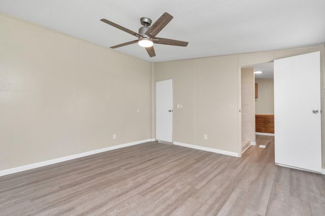 1206 Cindy Lane, Sealy, TX 77474