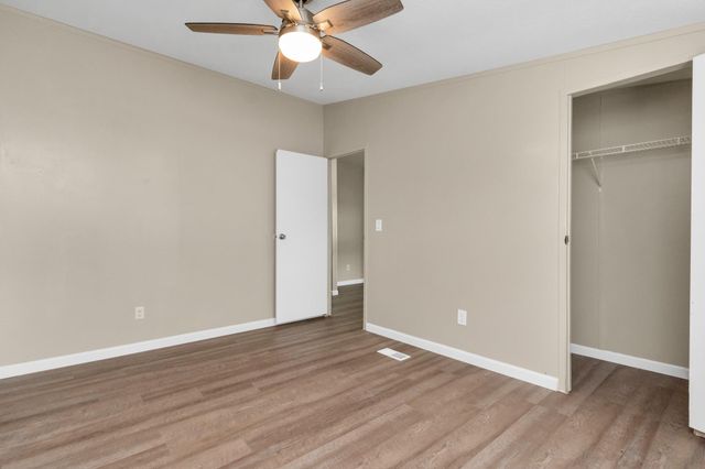 1206 Cindy Lane, Sealy, TX 77474